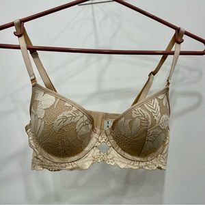 Cute cream lace Aerie push up bra 34A